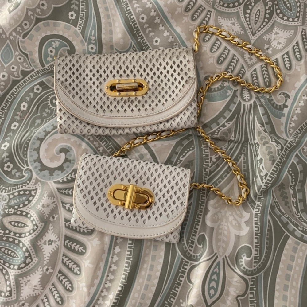Cross body wallets